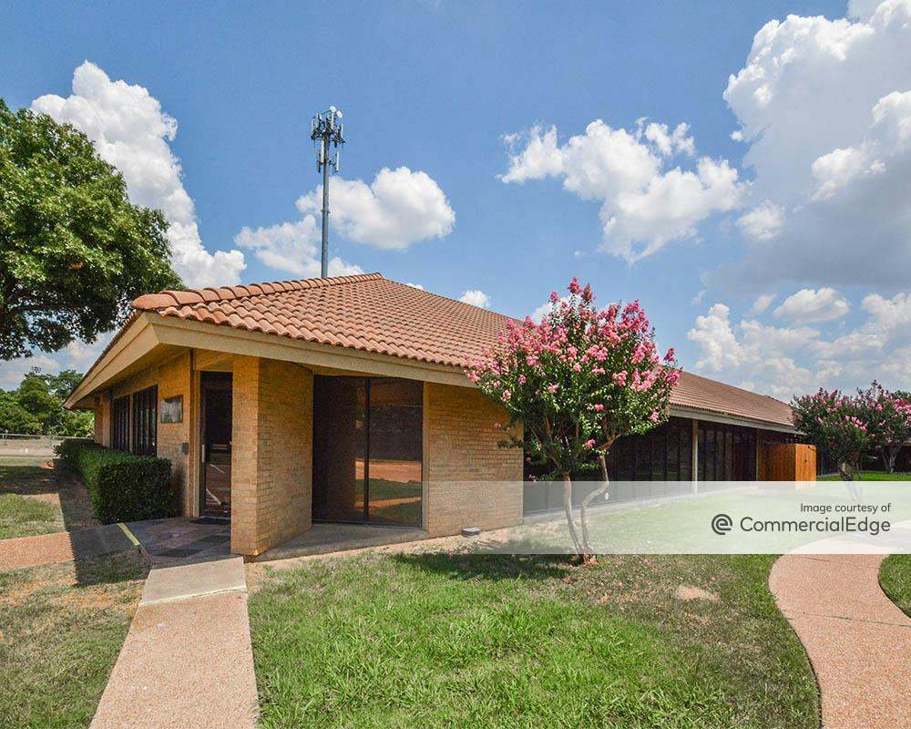 1550 Norwood Drive, Hurst, TX Office Space